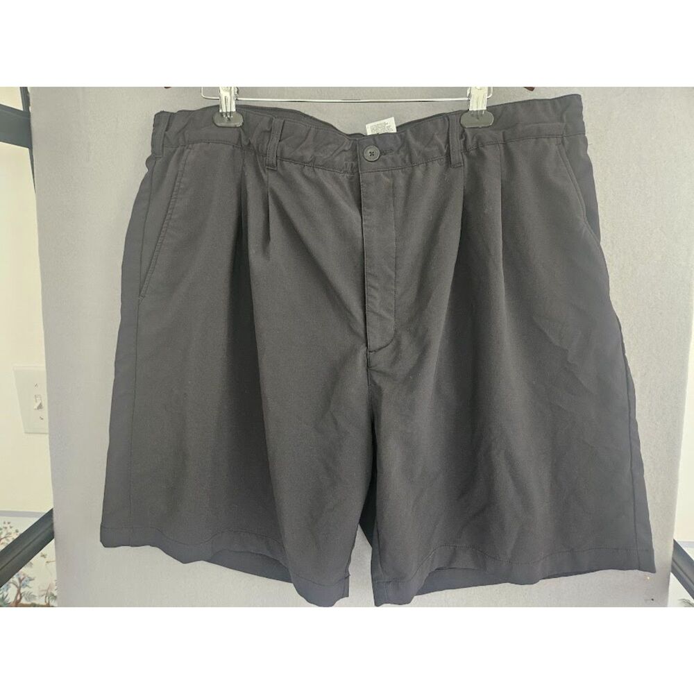 Reebok Golf shorts, size 52 NWOT